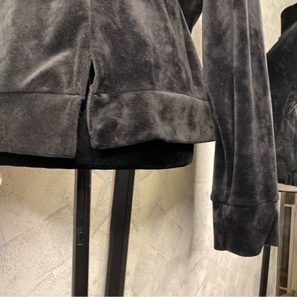 Kimberly Black Suede Sweater Round Neck Long Sleeve Size L - Picture 3 of 6